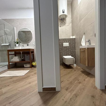 Apartment Papedoni พูลา ภายนอก รูปภาพ
