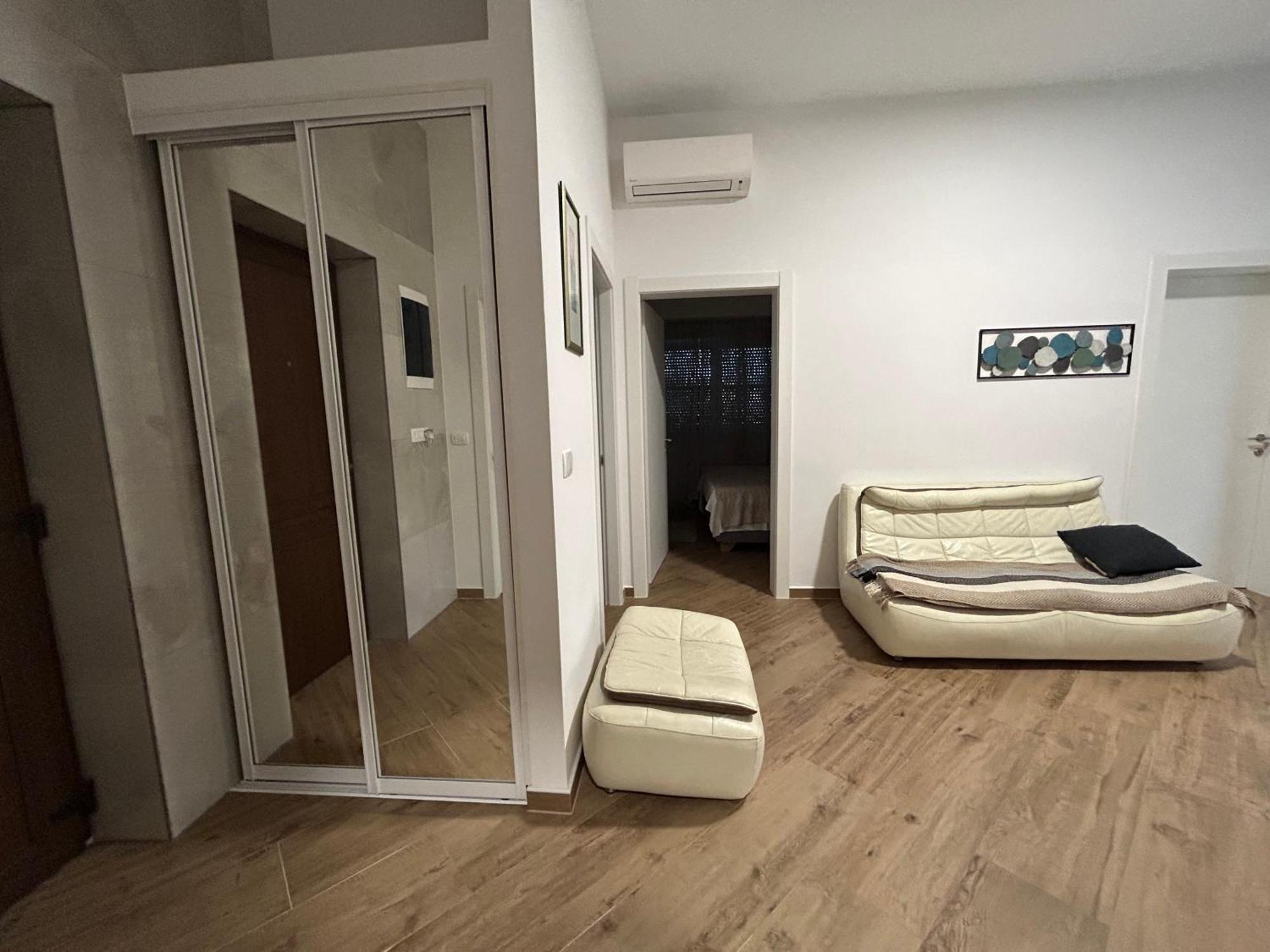 Apartment Papedoni พูลา ภายนอก รูปภาพ